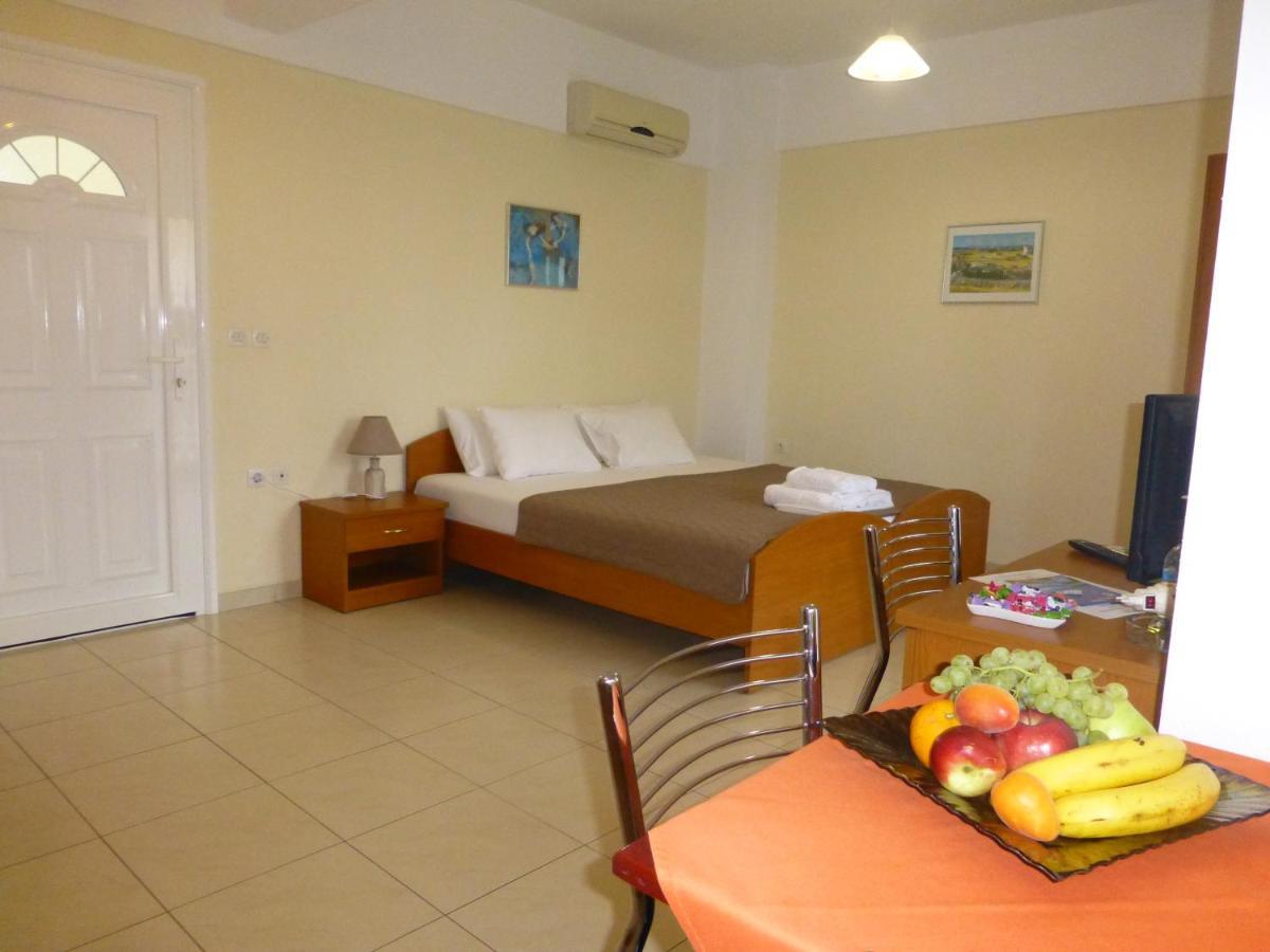 Pavloudis Apartments Псакудия Экстерьер фото