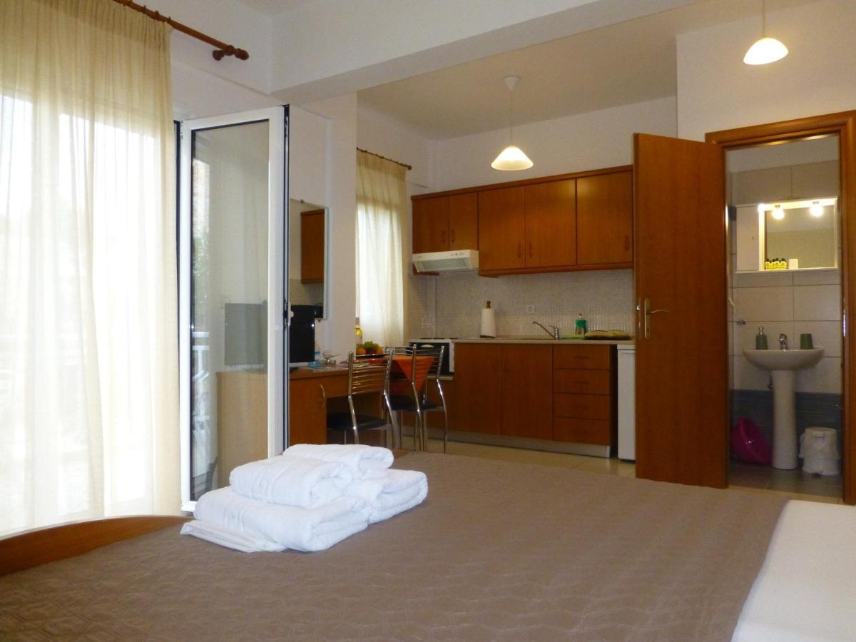Pavloudis Apartments Псакудия Экстерьер фото